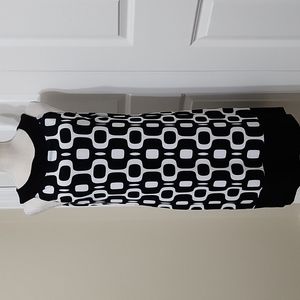 TIANA B SLEEVELESS BLACK & WHITE VINTAGE DRESS SZ M IN GREAT CONDITION